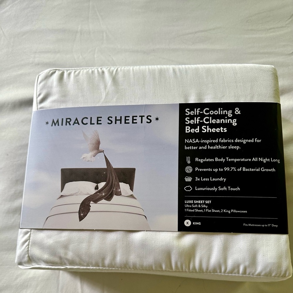 Luxe Miracle Sheets. 2 Queen, 1 King. White. NEW
